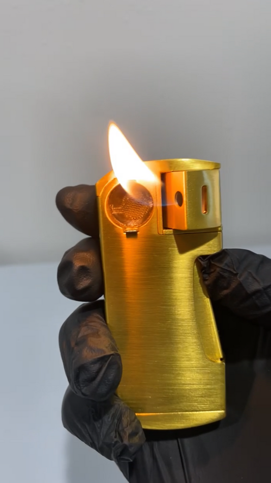 PackBuddy™ Futuristic Pipe Lighter